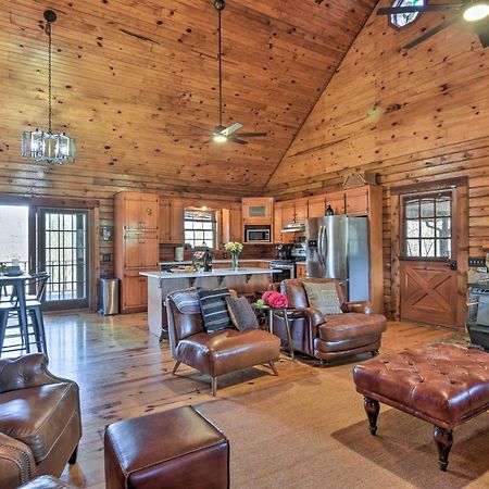 Luxury Pearcy Cabin With 5 Private Acres And Hot Tub! Exterior foto